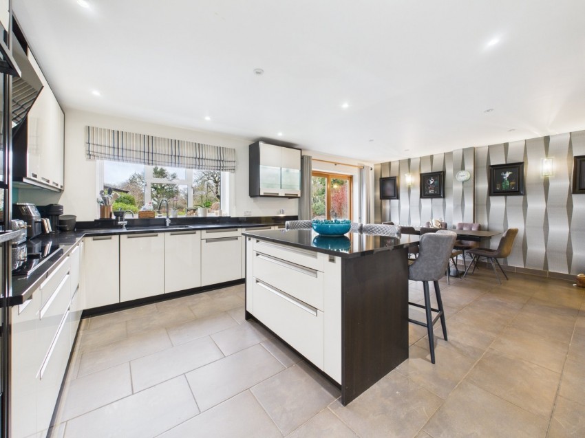 Images for Penn EAID:2640919782 BID:BEA