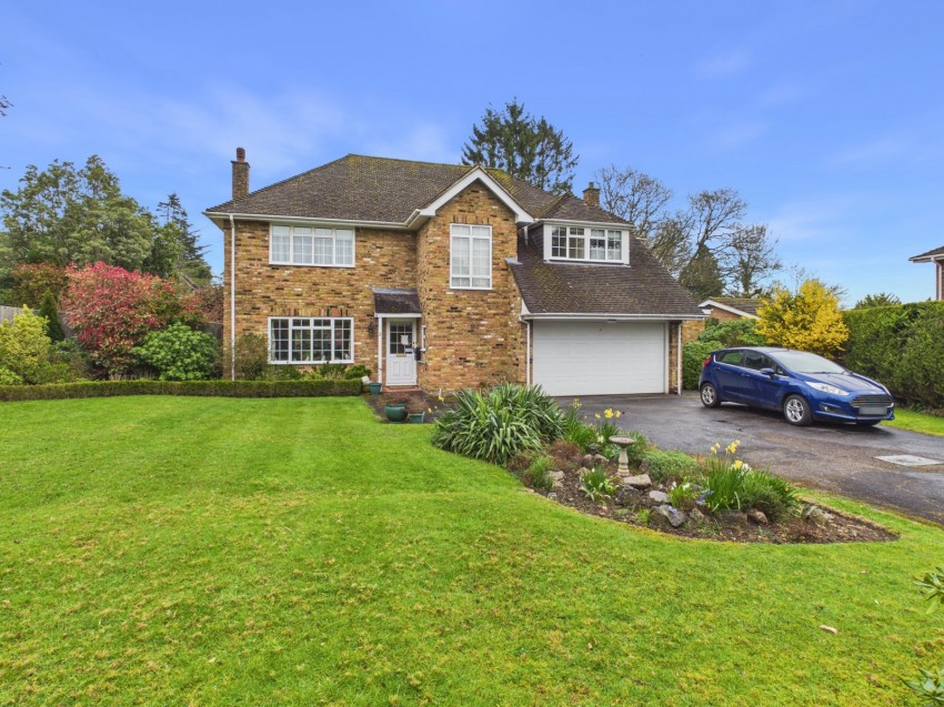 Images for Knotty Green, Beaconsfield, Buckinghamshire EAID:2640919782 BID:BEA