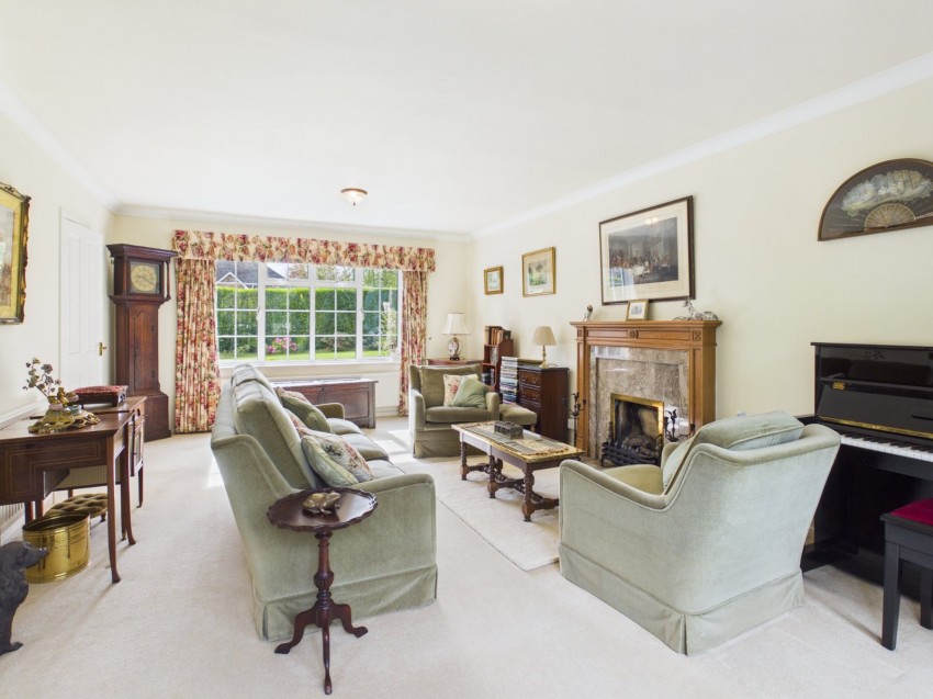 Images for Knotty Green, Beaconsfield, Buckinghamshire EAID:2640919782 BID:BEA