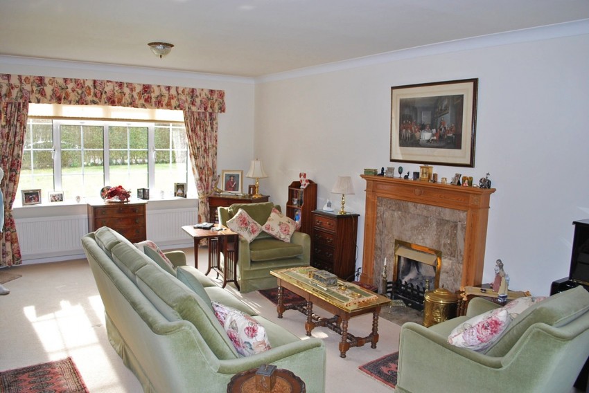 Images for Knotty Green, Beaconsfield, Buckinghamshire EAID:2640919782 BID:BEA