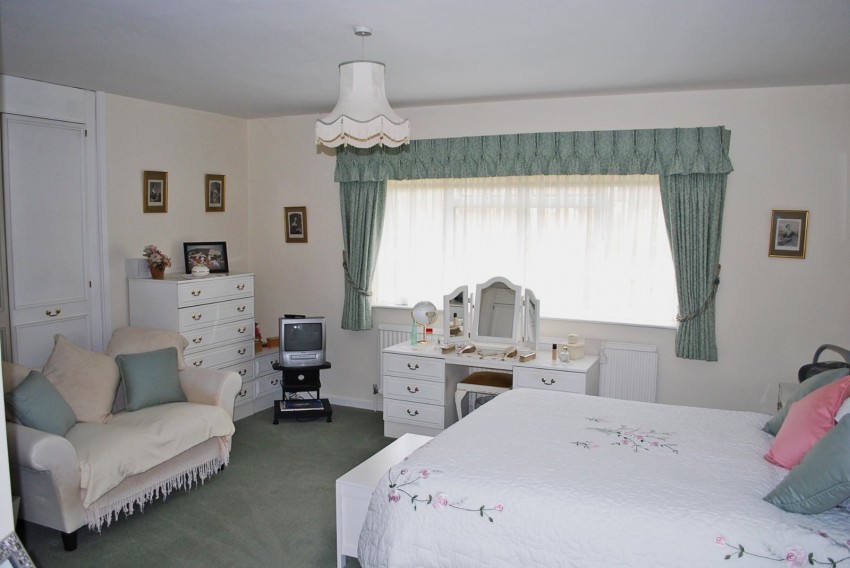 Images for Knotty Green, Beaconsfield, Buckinghamshire EAID:2640919782 BID:BEA