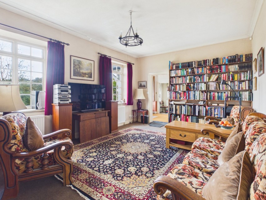 Images for off Grange Drive, Wooburn Green, Buckinghamshire EAID:2640919782 BID:BEA