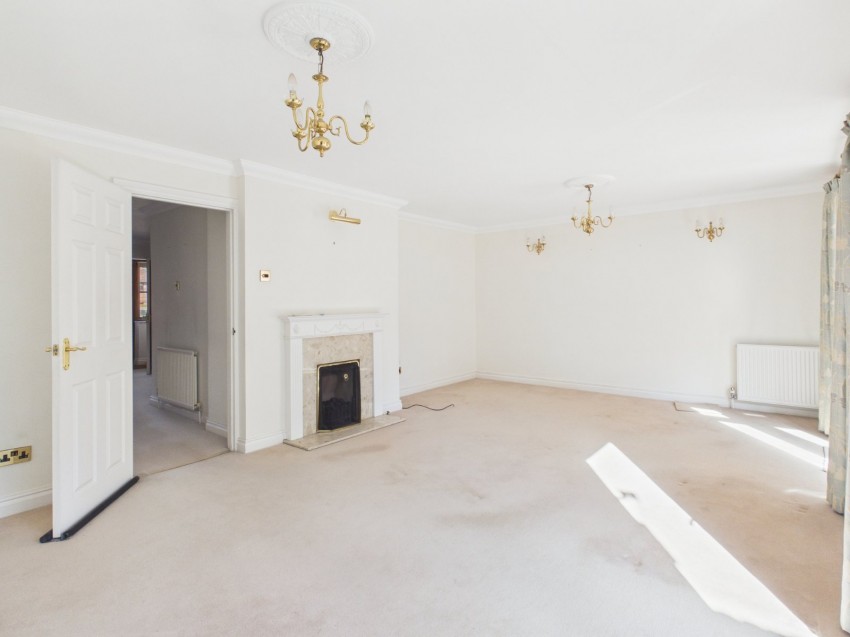 Images for Beaconsfield, Buckinghamshire EAID:2640919782 BID:BEA