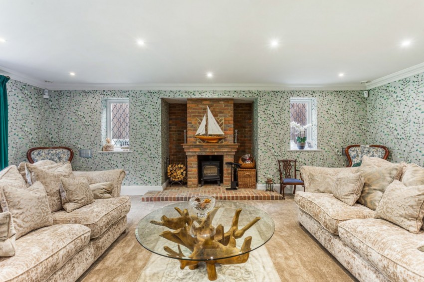 Images for Beaconsfield, Buckinghamshire EAID:2640919782 BID:BEA