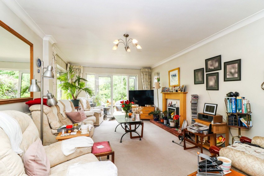 Images for Hazlemere, Buckinghamshire EAID:2640919782 BID:BEA