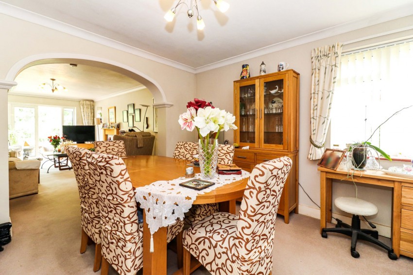 Images for Hazlemere, Buckinghamshire EAID:2640919782 BID:BEA