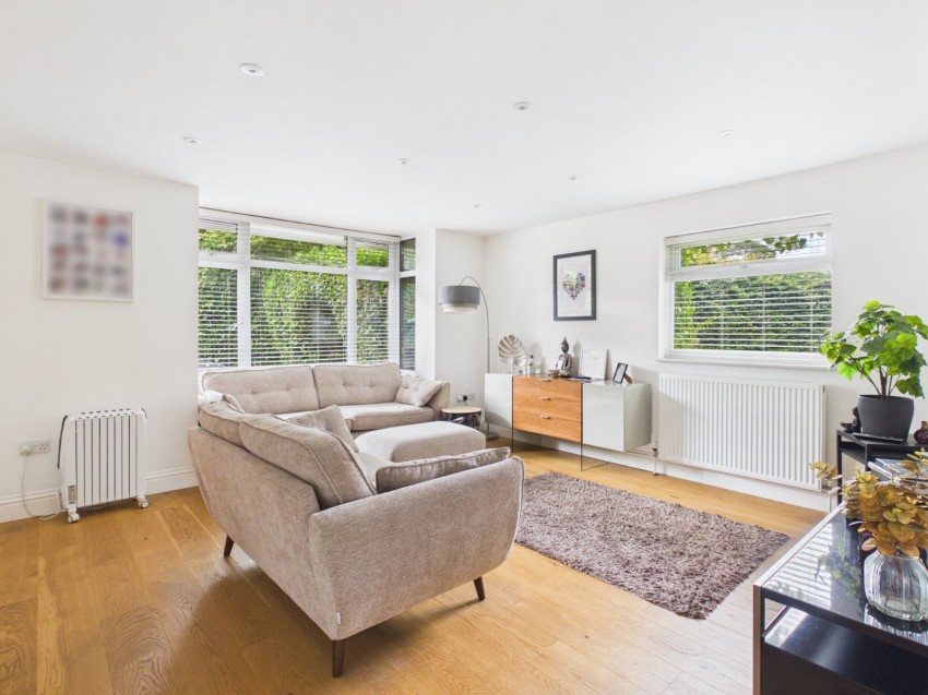Images for Beaconsfield, Buckinghamshire EAID:2640919782 BID:BEA