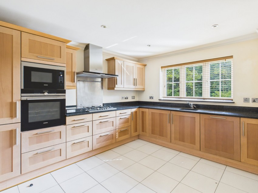 Images for Ledborough Lane, Beaconsfield, Buckinghamshire EAID:2640919782 BID:BEL