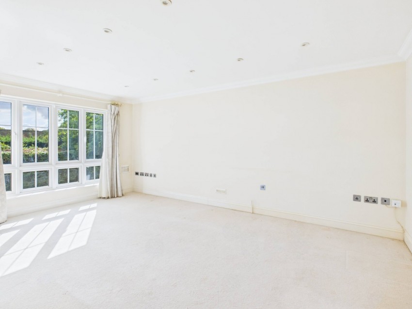 Images for Ledborough Lane, Beaconsfield, Buckinghamshire EAID:2640919782 BID:BEL