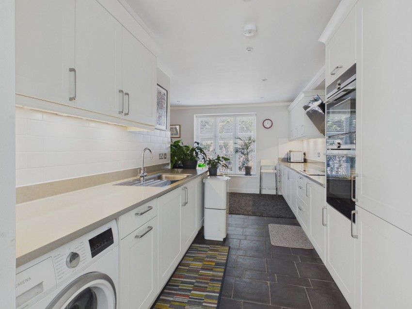 Images for Beaconsfield EAID:2640919782 BID:BEL