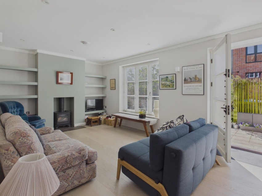 Images for Beaconsfield EAID:2640919782 BID:BEL