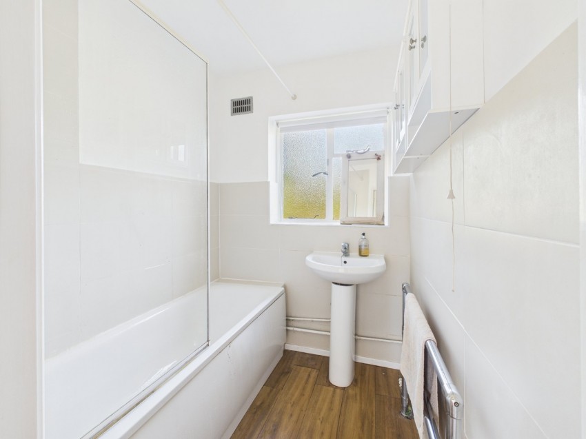 Images for Jordans Way, Jordans, Beaconsfield, Buckinghamshire EAID:2640919782 BID:BEL