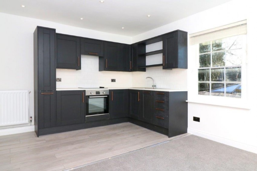 Images for Beaconsfield EAID:2640919782 BID:BEL