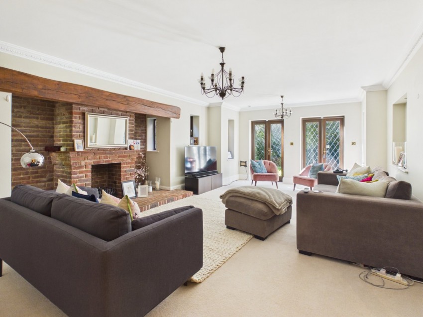 Images for Beaconsfield EAID:2640919782 BID:BEL