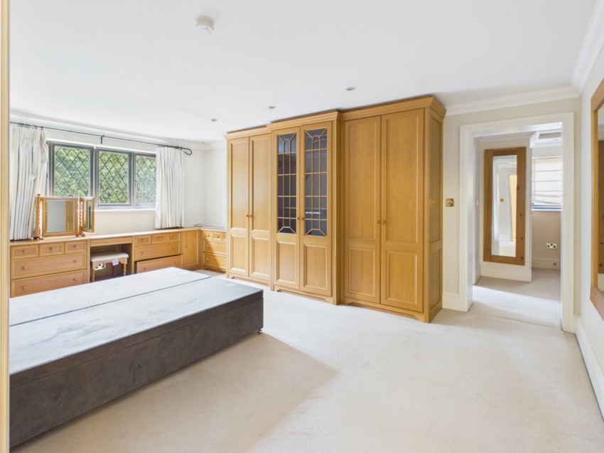 Images for Beaconsfield EAID:2640919782 BID:BEL