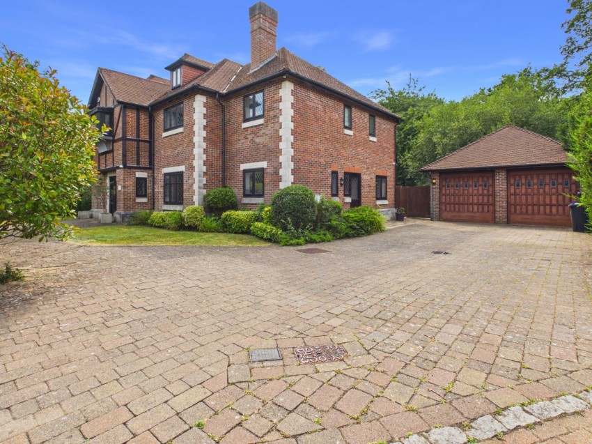 Images for Beaconsfield EAID:2640919782 BID:BEL