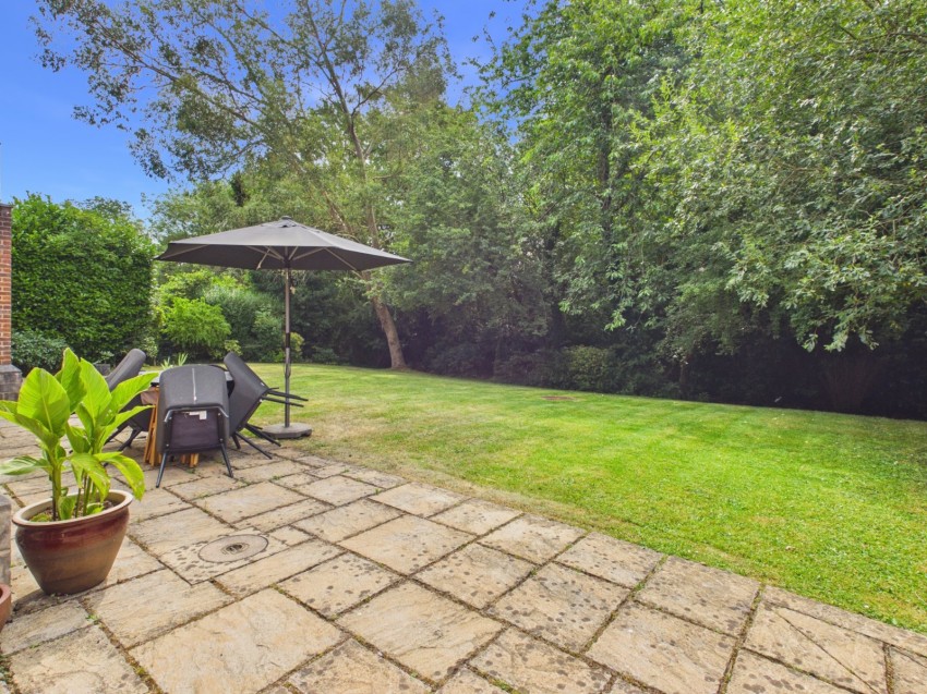 Images for Beaconsfield EAID:2640919782 BID:BEL