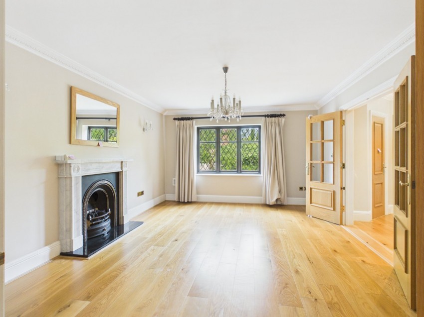 Images for Beaconsfield EAID:2640919782 BID:BEL