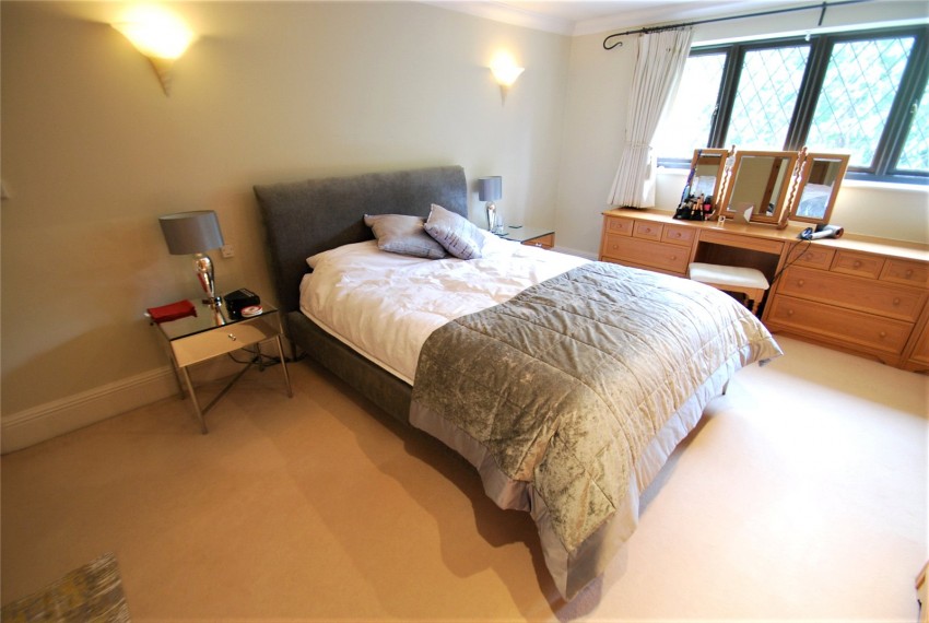 Images for Beaconsfield EAID:2640919782 BID:BEL