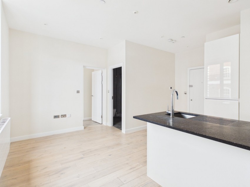 Images for Baring Road, Beaconsfield, Buckinghamshire EAID:2640919782 BID:BEL