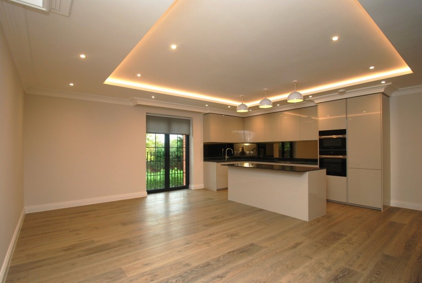 Images for Penn Road, 66 Penn Road, Beaconsfield EAID:2640919782 BID:BEL