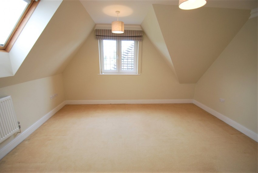Images for Beaconsfield EAID:2640919782 BID:BEL