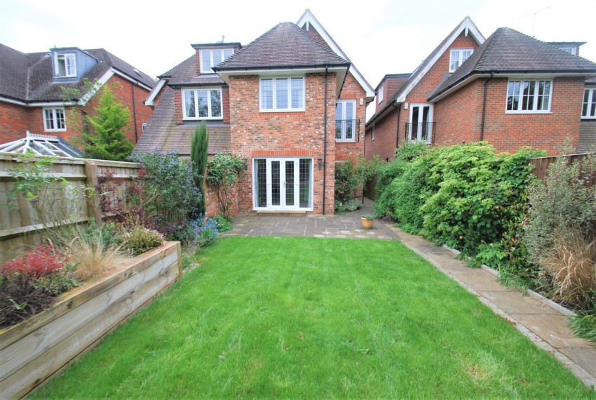 Images for Beaconsfield EAID:2640919782 BID:BEL