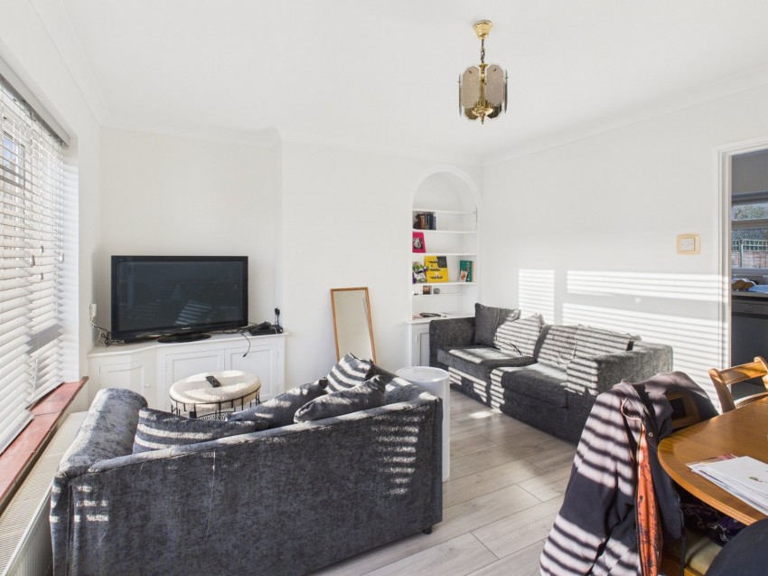 Images for Beaconsfield EAID:2640919782 BID:BEL