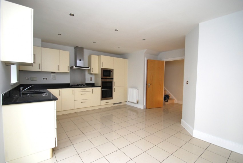 Images for Beaconsfield EAID:2640919782 BID:BEL