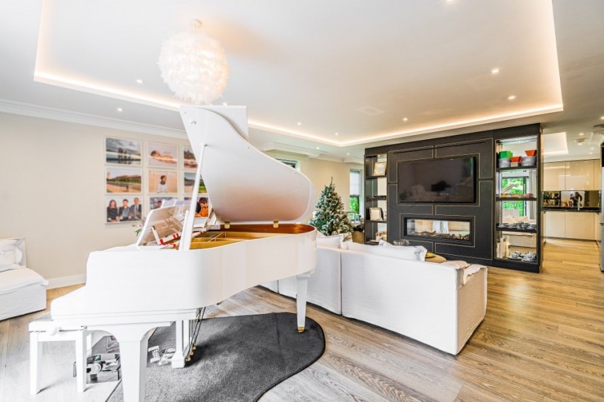 Images for Beaconsfield, Buckinghamshire EAID:2640919782 BID:BEL