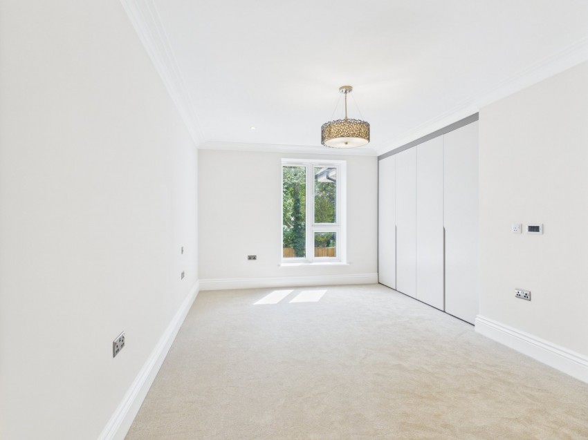 Images for Beaconsfield EAID:2640919782 BID:BEL