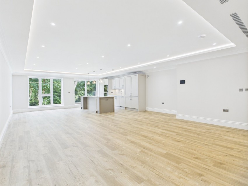Images for Beaconsfield EAID:2640919782 BID:BEL
