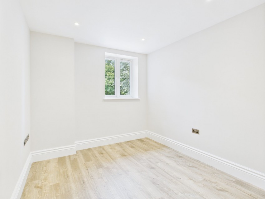 Images for Beaconsfield EAID:2640919782 BID:BEL