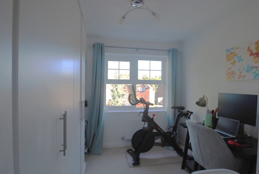 Images for Wooburn Green, High Wycombe, Buckinghamshire EAID:2640919782 BID:BEL
