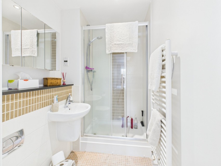 Images for Wooburn Green, High Wycombe, Buckinghamshire EAID:2640919782 BID:BEL