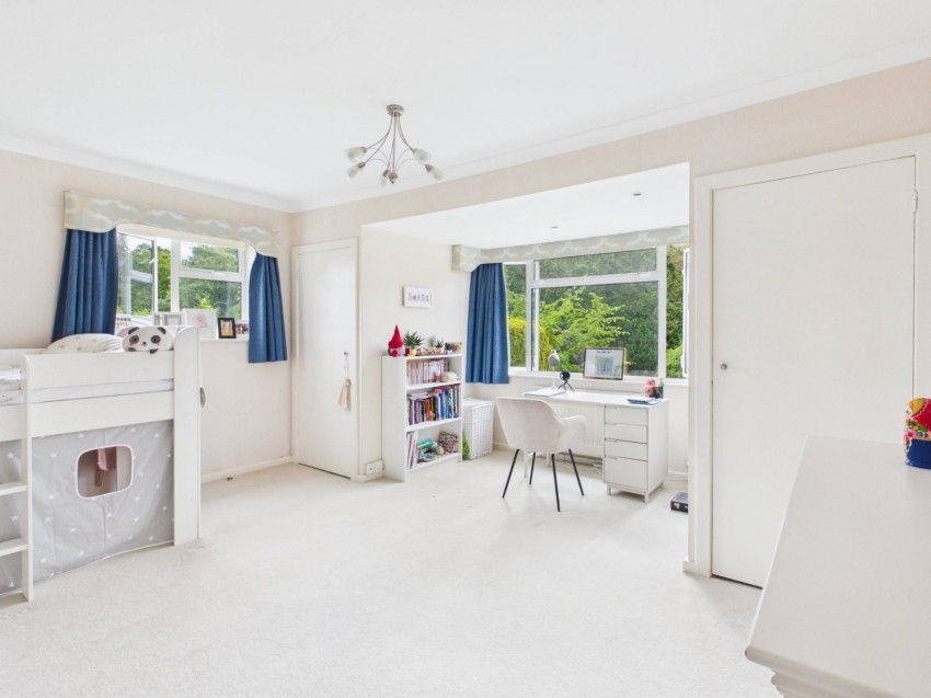 Images for Beaconsfield EAID:2640919782 BID:BEL