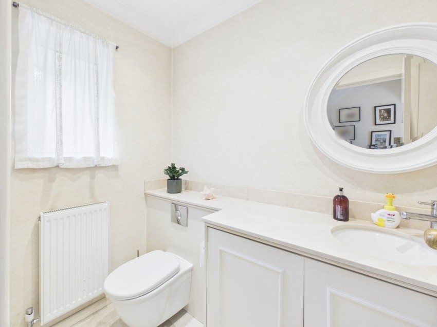 Images for Beaconsfield EAID:2640919782 BID:BEL