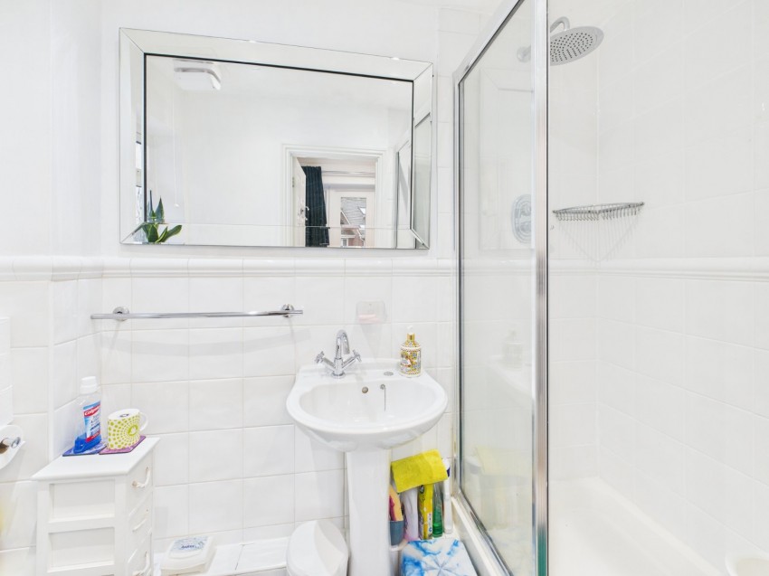 Images for Beaconsfield EAID:2640919782 BID:BEL