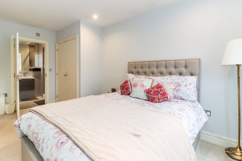 Images for Farnham Common, Buckinghamshire EAID:2640919782 BID:BEL