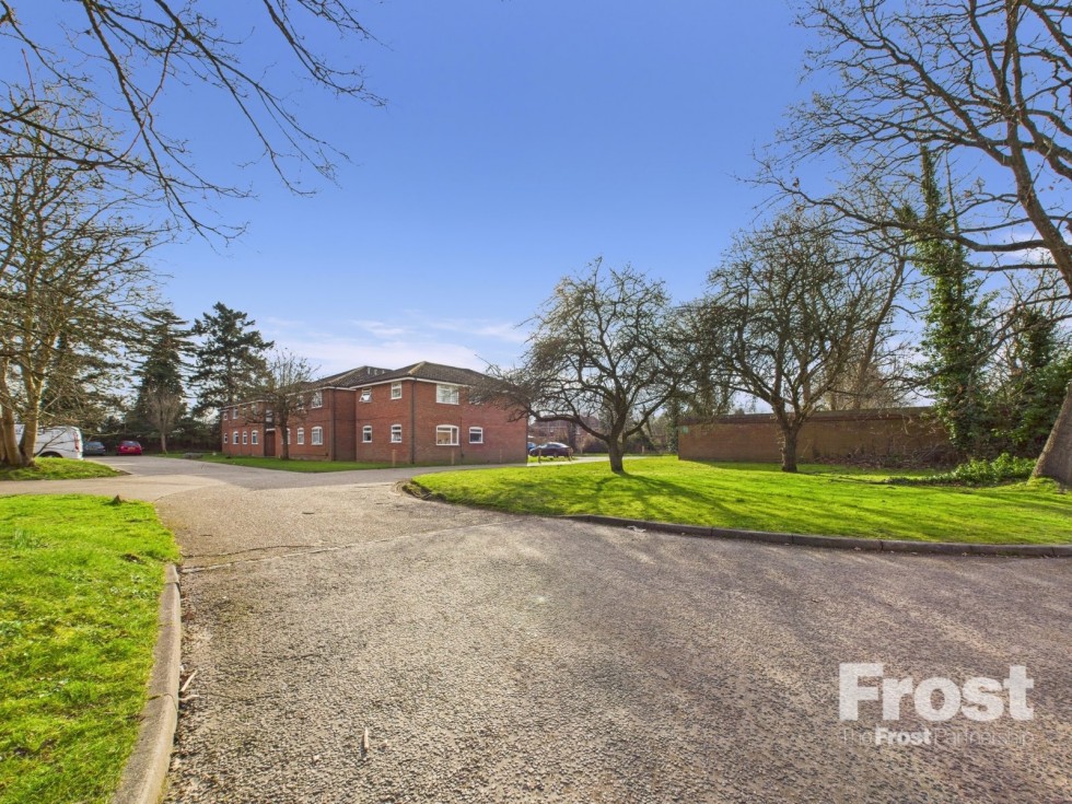 Floorplan for Farnham Royal, Bucks, SL2