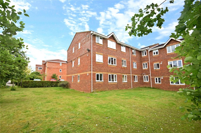 Images for Burnham Gate, Slough, Berkshire EAID:2640919782 BID:BUL
