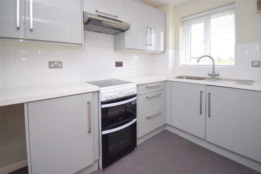 Images for Burnham Gate, Slough, Berkshire EAID:2640919782 BID:BUL
