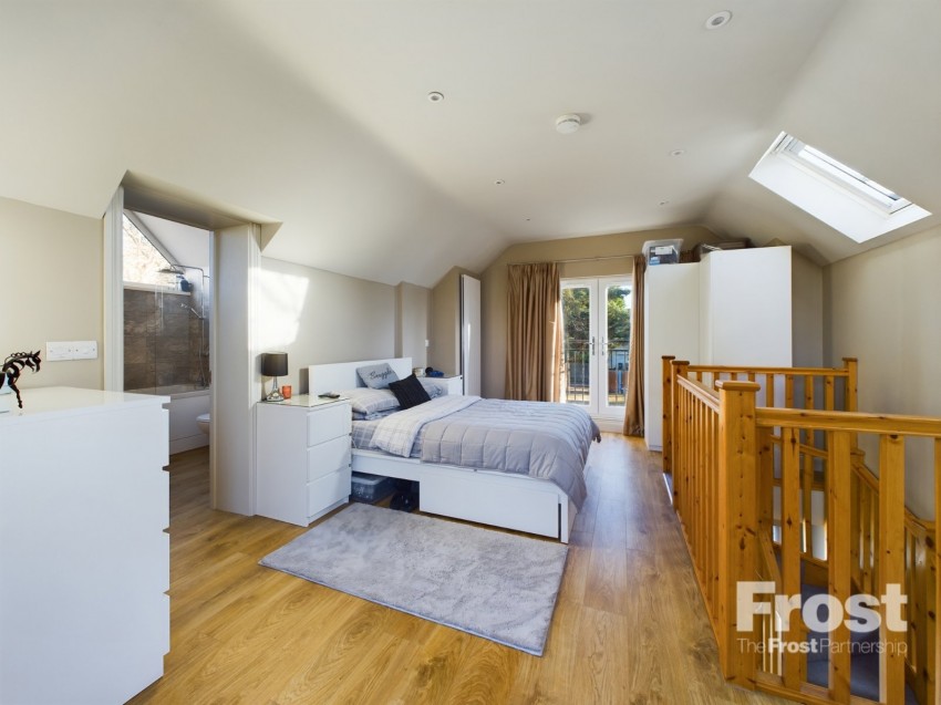 Images for Stomp Road, 3 Stomp Road, Bucks EAID:2640919782 BID:BUL