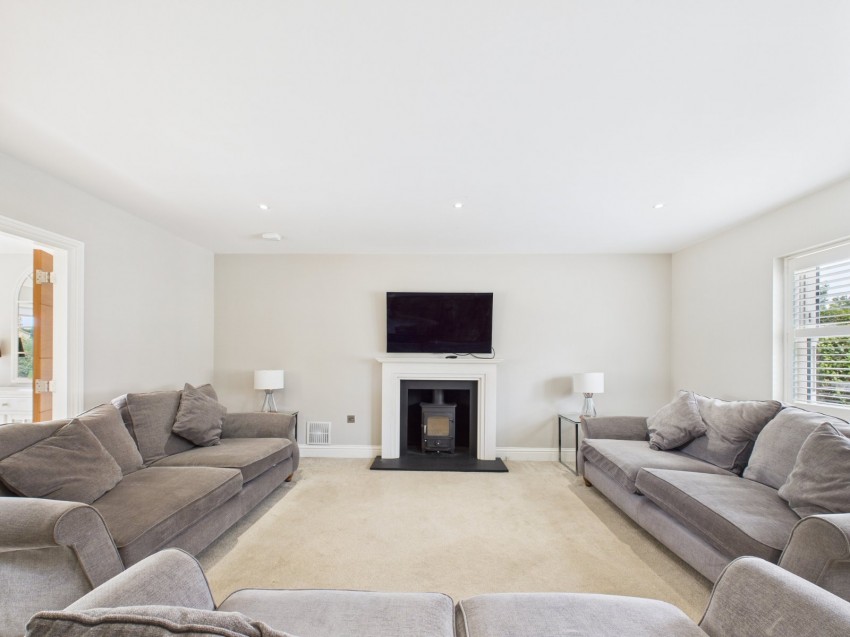 Images for Burnham, Bucks EAID:2640919782 BID:BUL