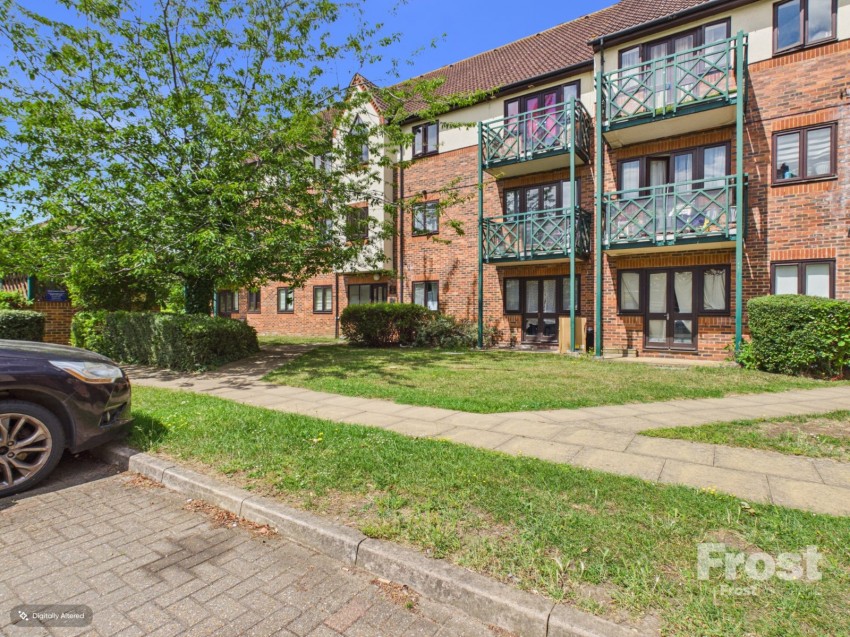 Images for Upton Court Road, Slough, Berkshire EAID:2640919782 BID:BUL