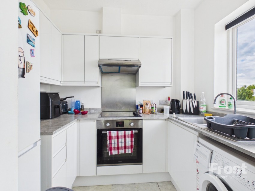 Images for Upton Court Road, Slough, Berkshire EAID:2640919782 BID:BUL