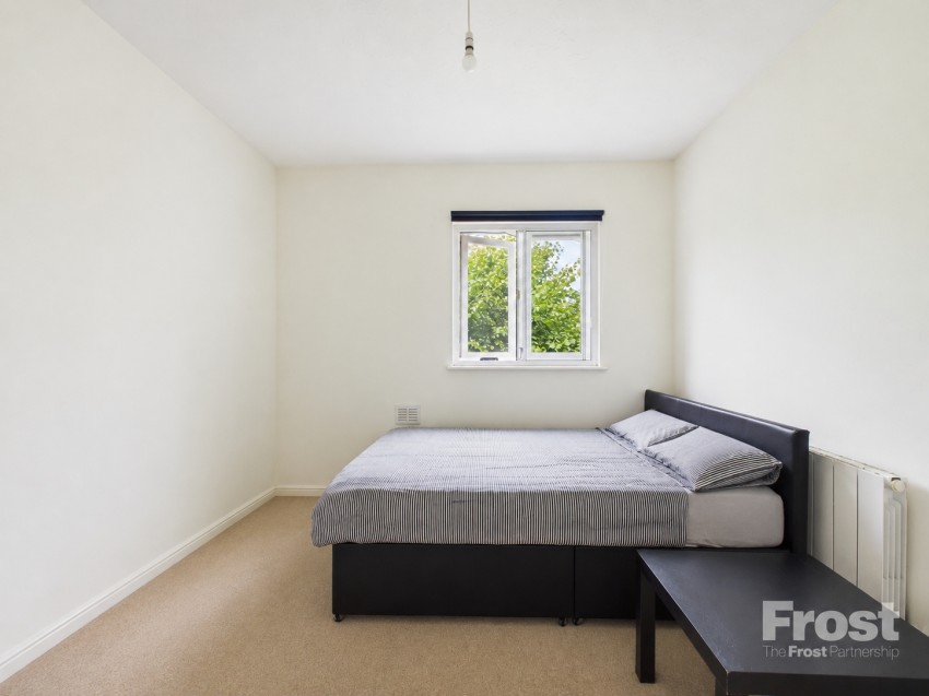 Images for Upton Court Road, Slough, Berkshire EAID:2640919782 BID:BUL