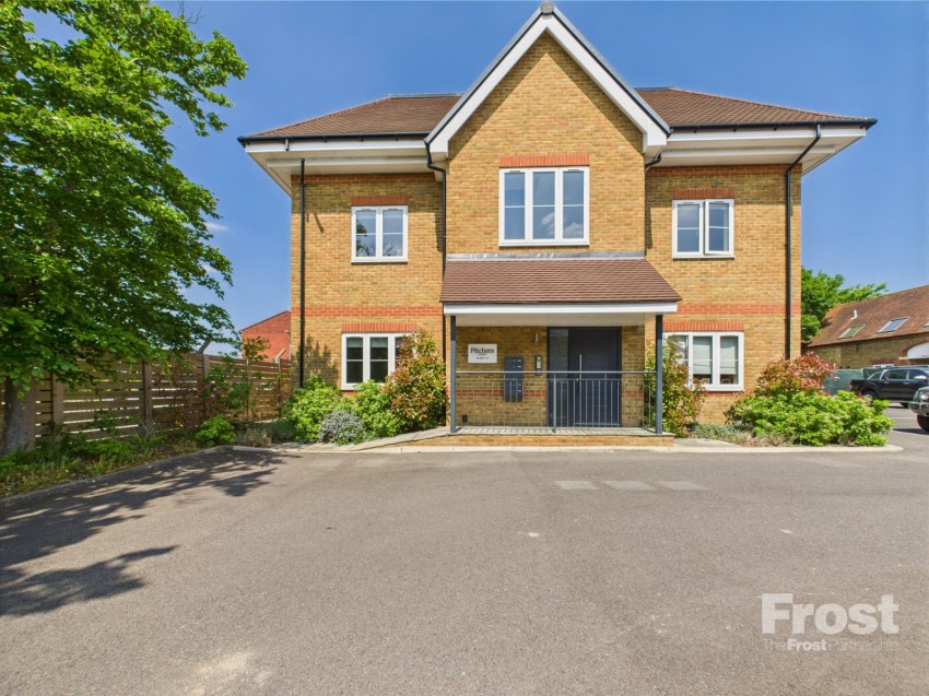 Images for Summers Road, 25a Summers Road, Burnham, Bucks EAID:2640919782 BID:BUL