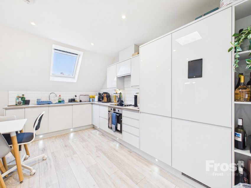 Images for Summers Road, Burnham, Buckinghamshire EAID:2640919782 BID:BUL