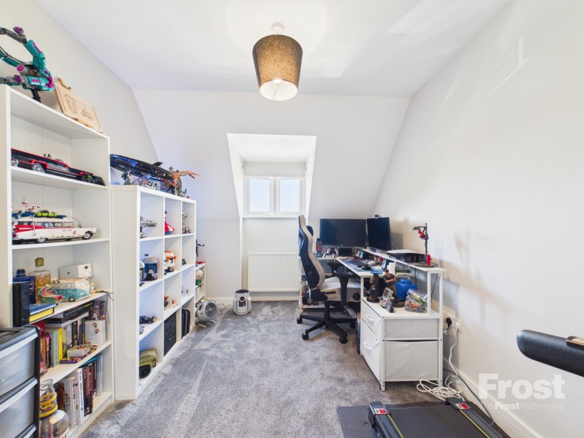 Images for Summers Road, Burnham, Buckinghamshire EAID:2640919782 BID:BUL